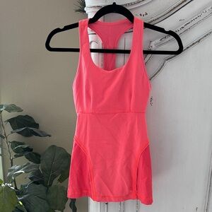 Lululemon Size 4 Orange Racerback Tank with built in bra no pads